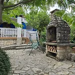 House Bianca * Gabonjin
