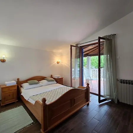 Hébergement de vacances House Bianca Gabonjin