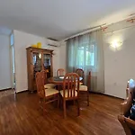 House Bianca Gabonjin